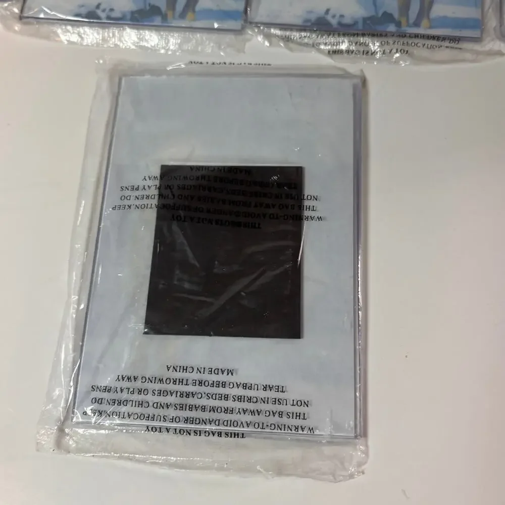 Lot of 7 Vintage Clear Borderless Acrylic Magnetic Fridge Photo Frames 3.5” x 5”